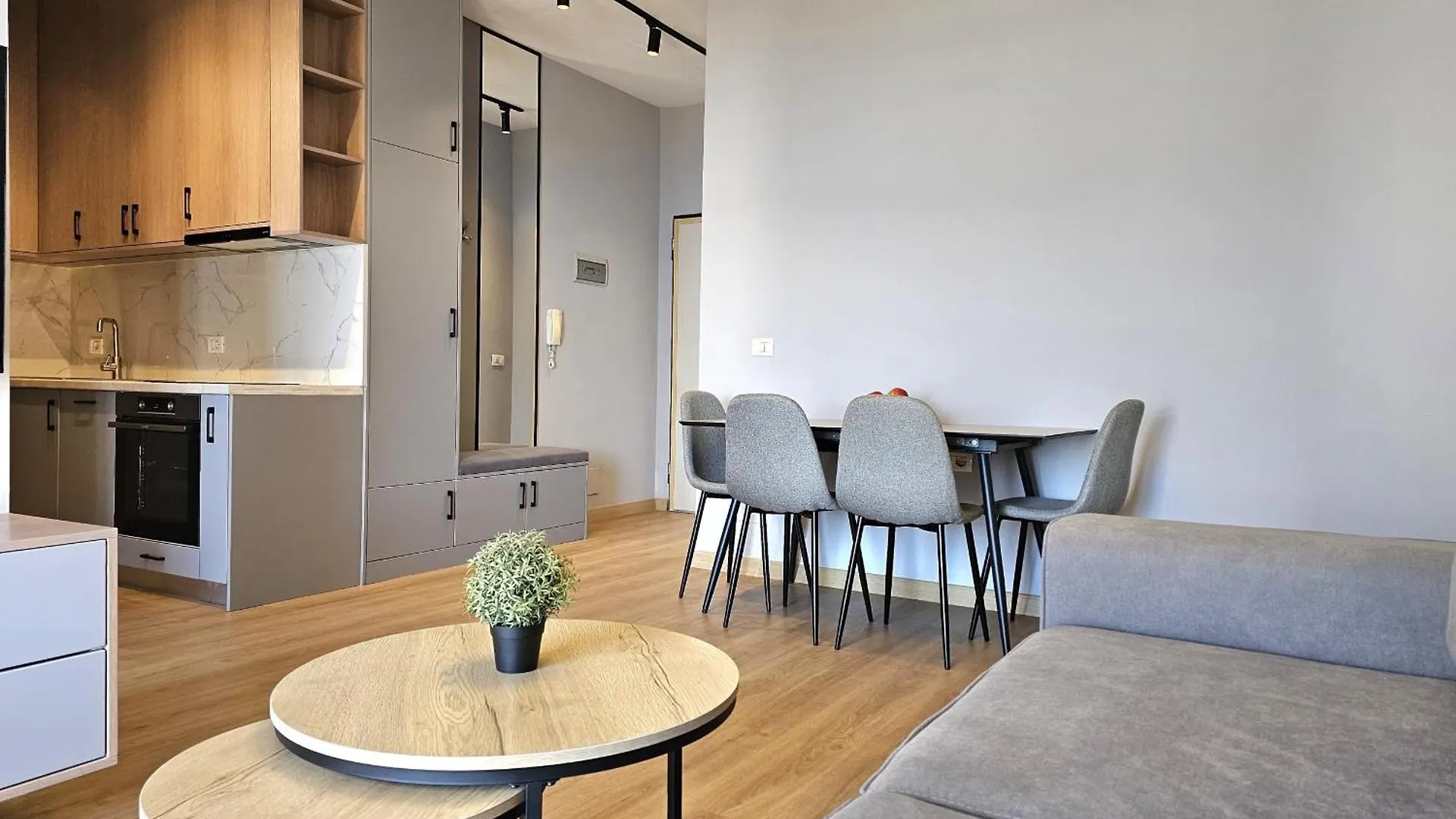 Chris Apartment Saranda